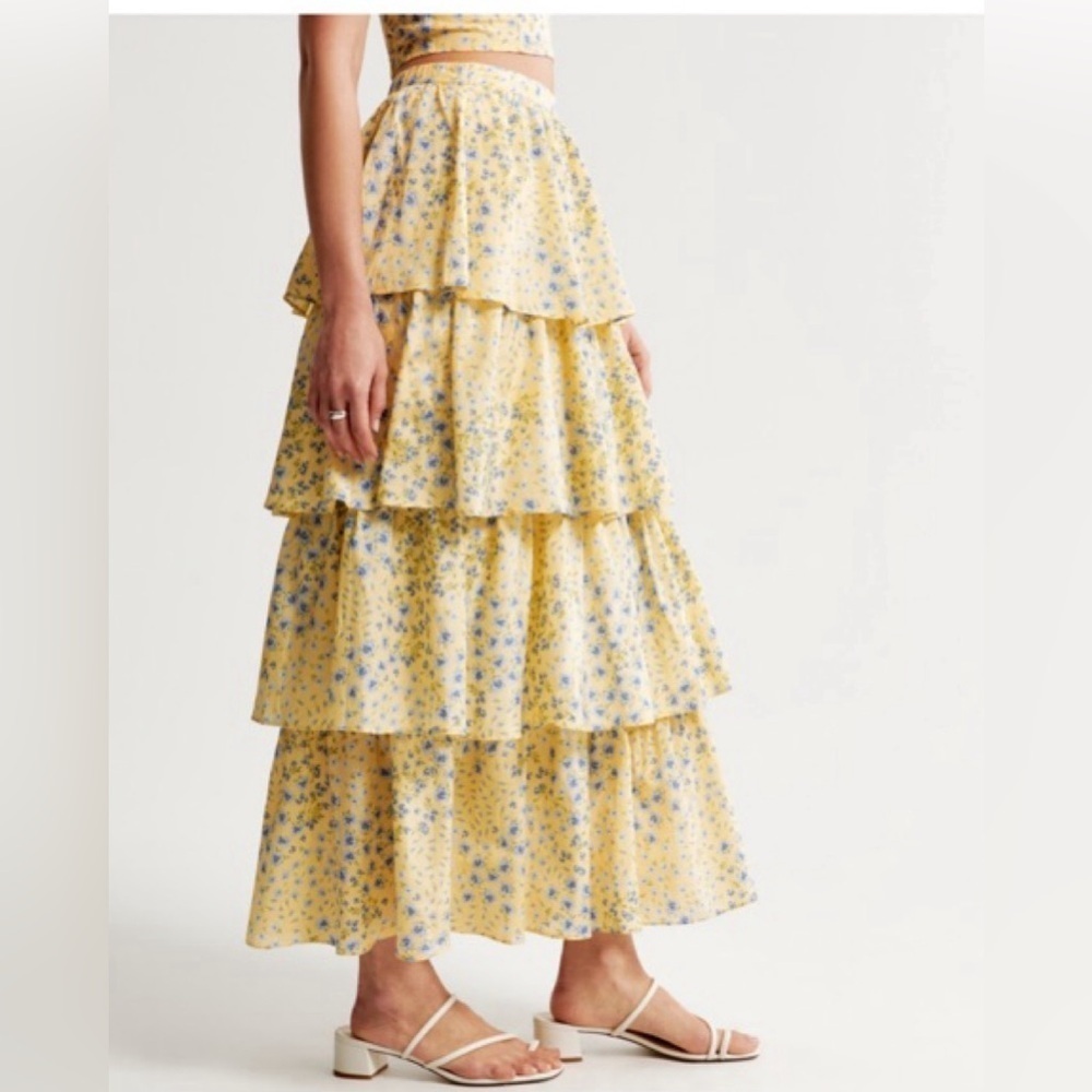 NWT Abercrombie & Fitch Drama Tiered Maxi Skirt Large Petite